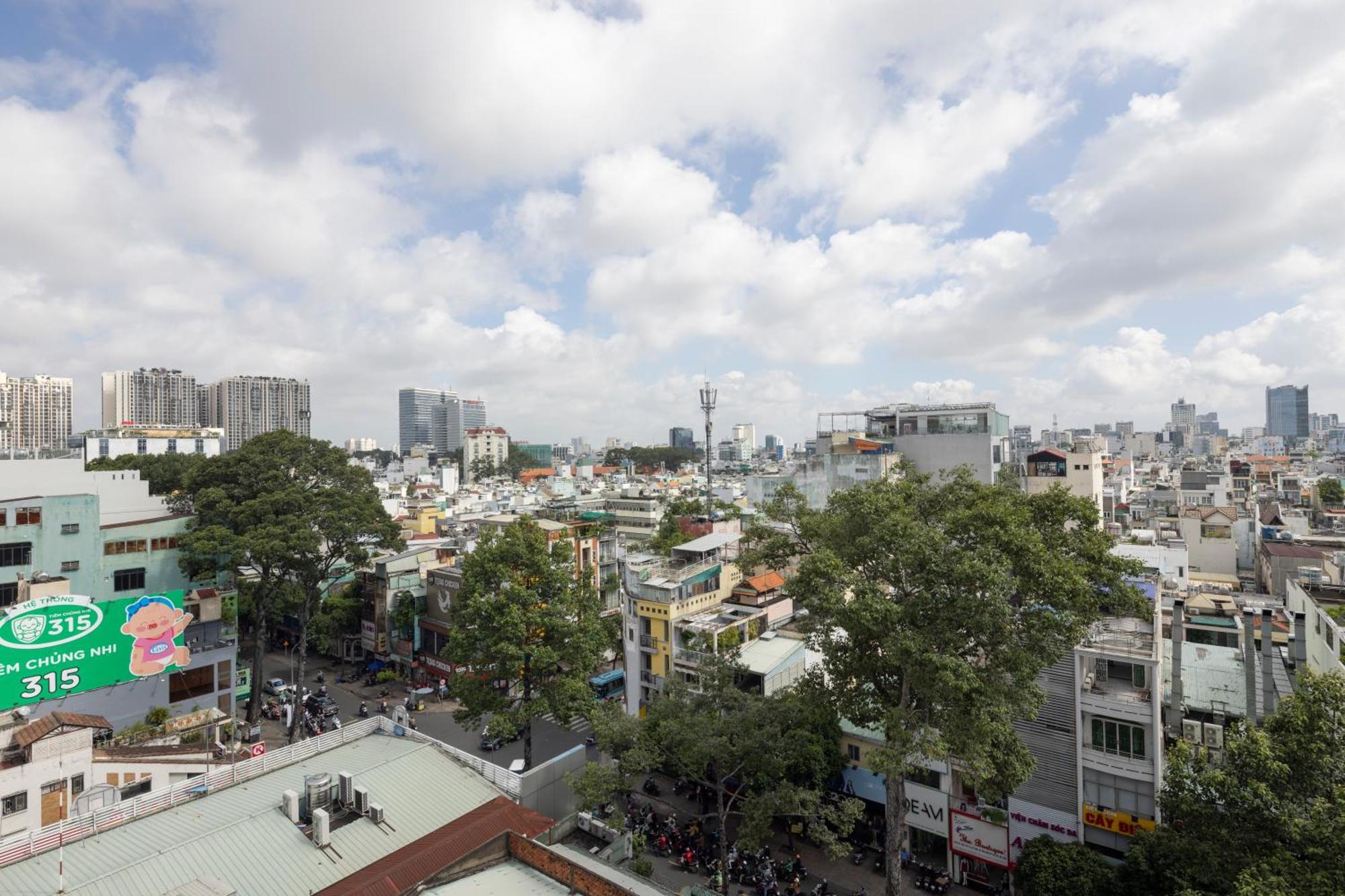 Viet Lotus Saigon Hotel Hô Chi Minh-Ville Extérieur photo
