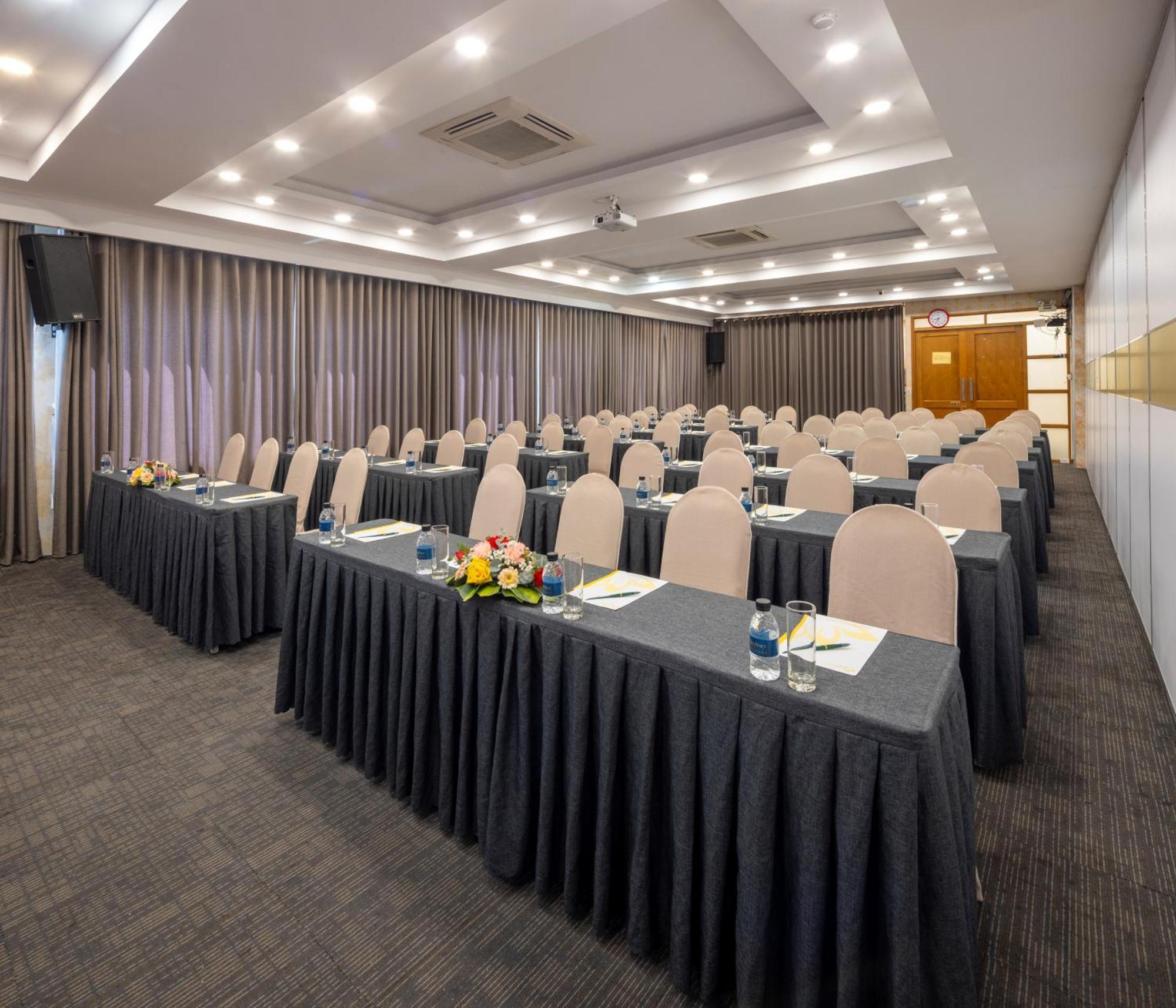 Viet Lotus Saigon Hotel Hô Chi Minh-Ville Extérieur photo